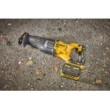 Пила шабельна акумуляторна безщіткова DeWALT 18В (DCS386NT)