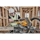 Пила торцовочная аккумуляторная бесщёточна DeWALT, 54 В, диск 305 мм, рез 112 мм (DCS781X2)