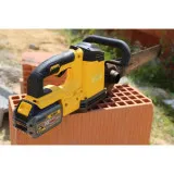 Пила ALLIGATOR акумуляторна безщіткова DeWALT, 430 мм (DCS398T2)