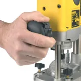 Фрезер мережевий DeWALT 1100Вт (DW621)