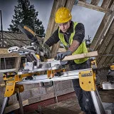 Пила торцовочная аккумуляторная DeWALT, 18 В, диск 184 мм, рез 50 мм, без АКБ и ЗУ (DCS365N)