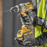 Дрель-шуруповерт аккумуляторная бесщёточная ударная DeWALT (DCD999X1)