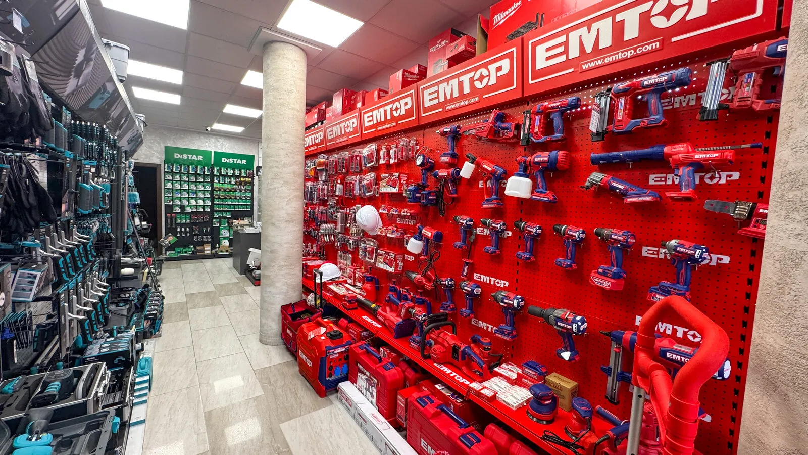 Synergy Tools showroom 1