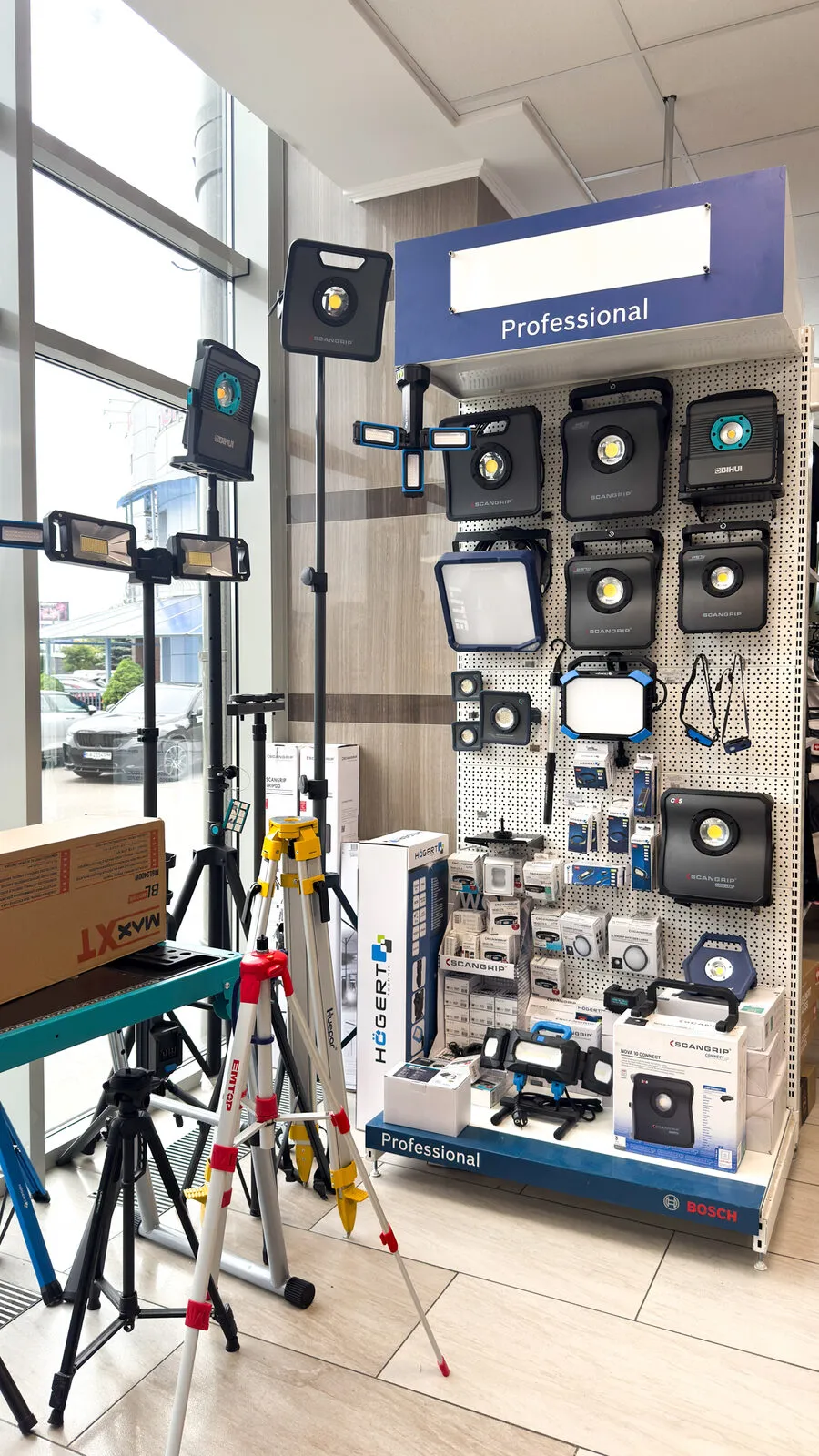 Synergy Tools showroom 13