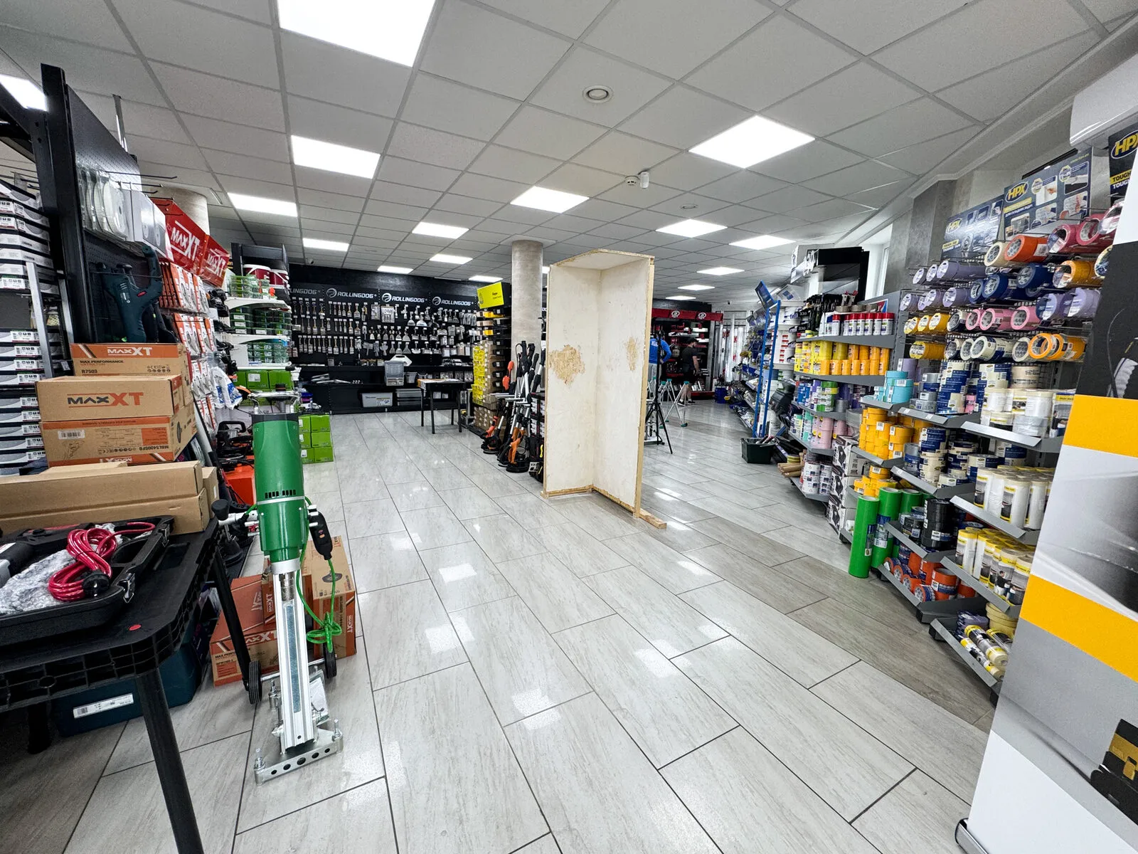 Synergy Tools showroom 3