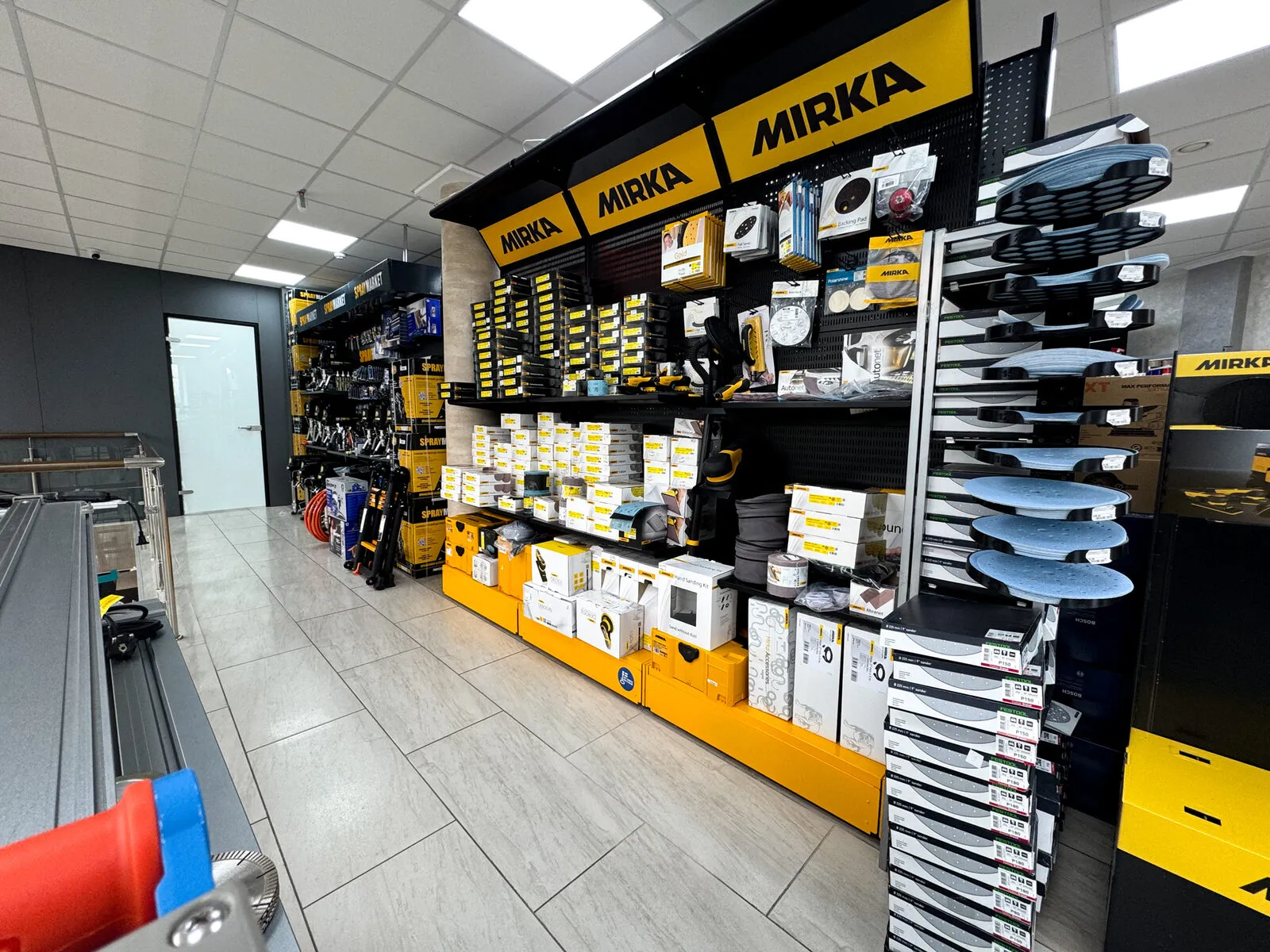 Synergy Tools showroom 12